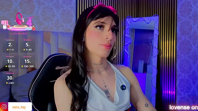 Snapshot of boyfox_tay chatting on 06-20-26, 04:04 boyfox tay online show from 06-20-26, 04:04