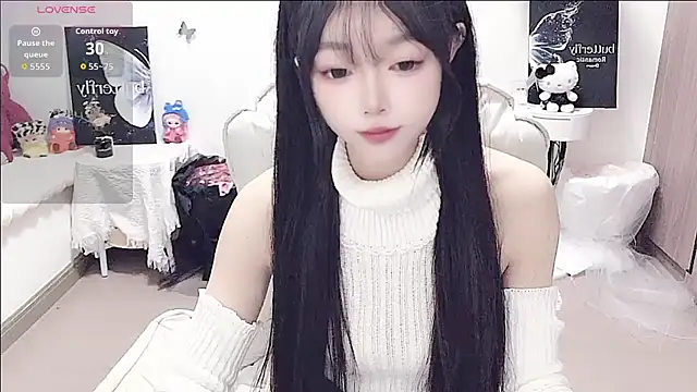 -EEBABY online show from 06-18-26, 04:11