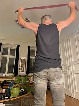 Snapshot of SexyLeon8 chatting on 11-15-25, 06:48 SexyLeon8 online show from 11-15-25, 06:48