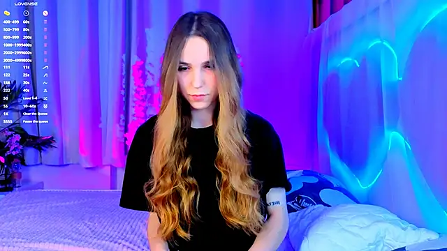 -CindyLou online show from 09-27-25, 08:47