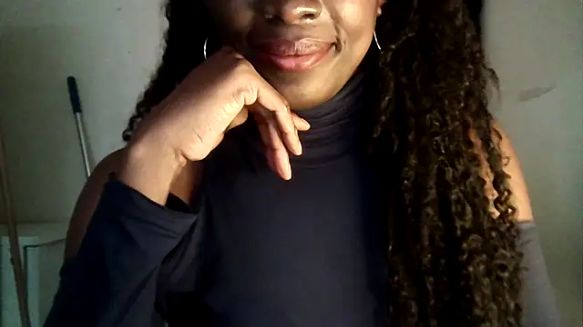 Chatdoll2 online show from 10-14-25, 03:57