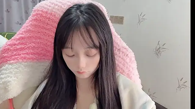 puppy-999 online show from 10-28-25, 03:04