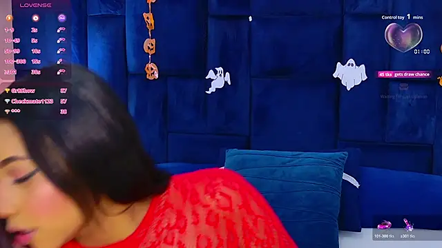 Snapshot of Becca_Grims chatting on 10-20-25, 03:40 Becca Grims online show from 10-20-25, 03:40