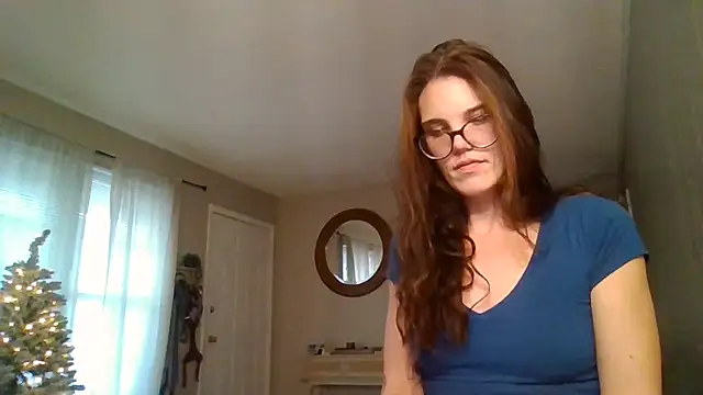 Miss honey94 online show from 12-14-25, 01:05