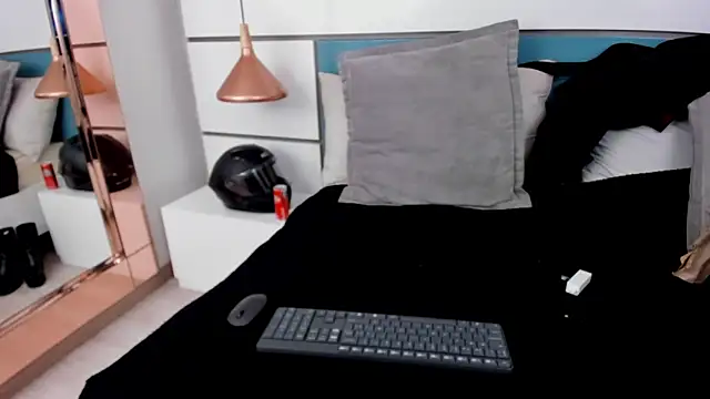 Ashkoreh online show from 03-31-26, 08:20