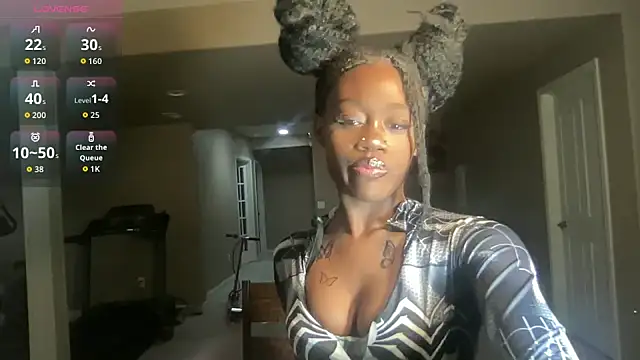 Snapshot of maskedgirl5005 chatting on 09-15-25, 07:03 maskedgirl5005 online show from 09-15-25, 07:03