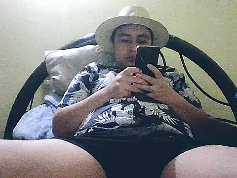 Snapshot of jorgexsuil2hh chatting on 11-24-25, 06:07 jorgexsuil2hh online show from 11-24-25, 06:07