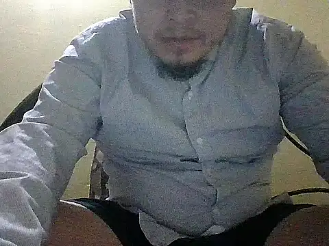 Snapshot of jorgexsuil2hh chatting on 03-03-26, 06:19 jorgexsuil2hh online show from 03-03-26, 06:19