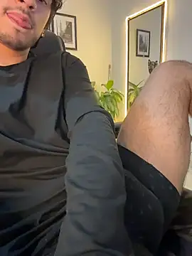 Snapshot of Elian_savoy chatting on 11-12-25, 11:47 Elian savoy online show from 11-12-25, 11:47