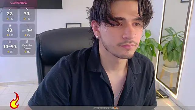 Snapshot of Elian_savoy chatting on 11-23-25, 04:29 Elian savoy online show from 11-23-25, 04:29