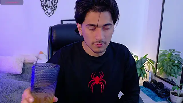 Elian savoy online show from 02-24-26, 10:24