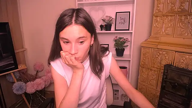 Snapshot of RosaRay_ chatting on 07-01-26, 06:37 RosaRay online show from 07-01-26, 06:37