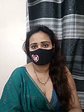 Snapshot of Mow_955 chatting on 09-30-25, 07:19 Mow 955 online show from 09-30-25, 07:19