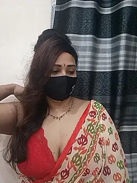 Snapshot of Mow_955 chatting on 10-04-25, 07:45 Mow 955 online show from 10-04-25, 07:45