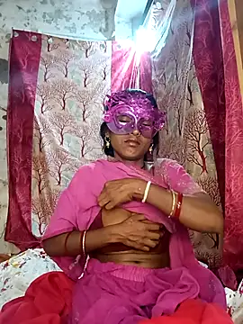 Snapshot of Babhi_Love chatting on 10-13-25, 05:35 Babhi Love online show from 10-13-25, 05:35