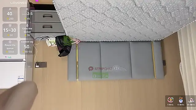 Snapshot of Pao7oO chatting on 09-19-25, 03:34 Pao7oO online show from 09-19-25, 03:34