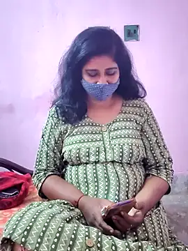 Rupali201 online show from 12-17-25, 05:30