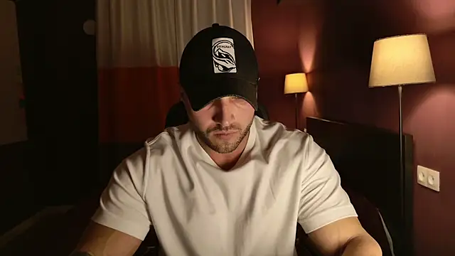 Snapshot of RikAdlerr chatting on 02-21-26, 02:40 RikAdlerr online show from 02-21-26, 02:40