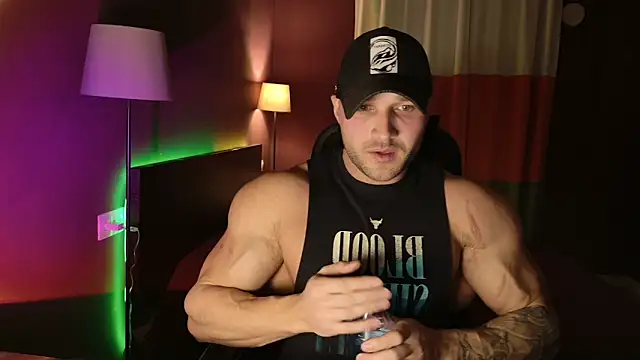 Snapshot of RikAdlerr chatting on 03-01-26, 03:58 RikAdlerr online show from 03-01-26, 03:58