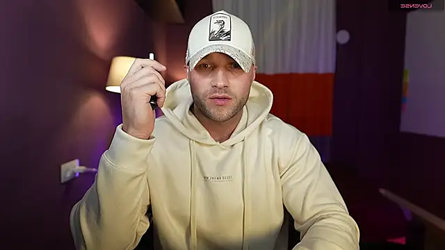 RikAdlerr online show from 05-24-26, 03:17