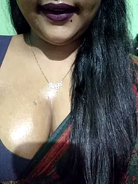 Snapshot of JIYA-04 chatting on 05-22-26, 01:39 JIYA-04 online show from 05-22-26, 01:39