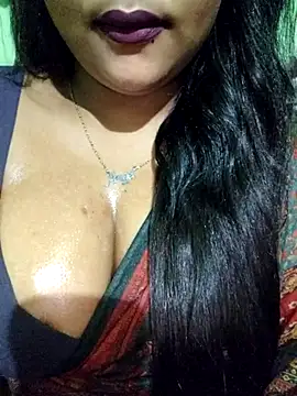 Snapshot of JIYA-04 chatting on 05-28-26, 05:16 JIYA-04 online show from 05-28-26, 05:16
