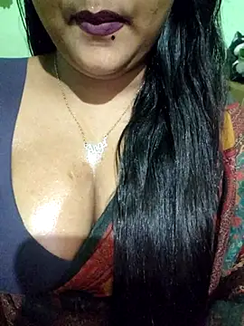 Snapshot of JIYA-04 chatting on 06-04-26, 05:30 JIYA-04 online show from 06-04-26, 05:30