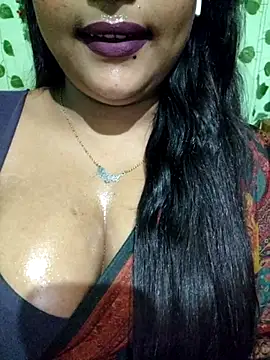 Snapshot of JIYA-04 chatting on 06-16-26, 01:36 JIYA-04 online show from 06-16-26, 01:36