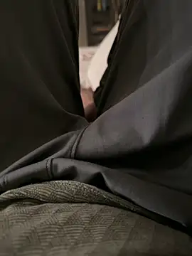 pranastro00 online show from 12-23-25, 03:26