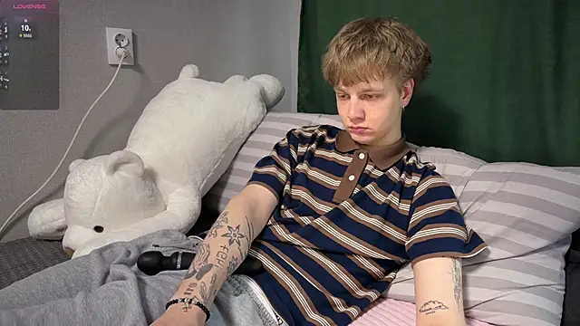 olivertasty online show from 05-02-26, 02:22