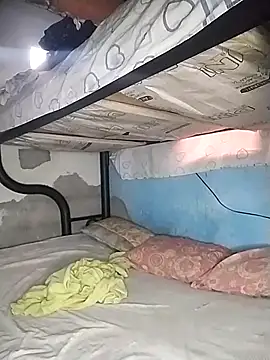 Snapshot of Gabriel_Stone chatting on 09-10-25, 06:30 Gabriel Stone online show from 09-10-25, 06:30