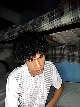 Snapshot of Gabriel_Stone chatting on 09-24-25, 04:49 Gabriel Stone online show from 09-24-25, 04:49