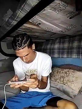 Snapshot of Gabriel_Stone chatting on 10-30-25, 04:47 Gabriel Stone online show from 10-30-25, 04:47