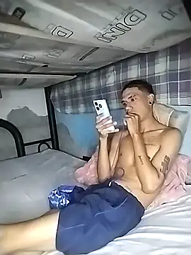 Snapshot of Gabriel_Stone chatting on 11-11-25, 05:51 Gabriel Stone online show from 11-11-25, 05:51