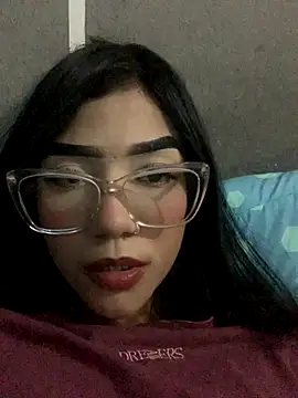 Snapshot of ElaRose_12 chatting on 11-15-25, 06:48 ElaRose 12 online show from 11-15-25, 06:48