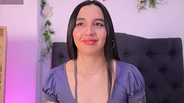 Snapshot of kaylee_lee chatting on 07-15-26, 03:56 kaylee lee online show from 07-15-26, 03:56
