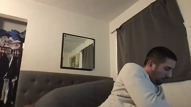 Snapshot of himNIGuys chatting on 11-26-25, 02:51 himNIGuys online show from 11-26-25, 02:51