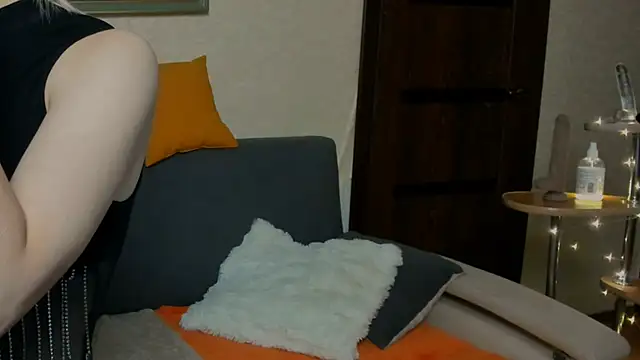 Snapshot of SammySccott chatting on 11-06-25, 09:21 SammySccott online show from 11-06-25, 09:21