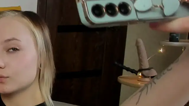 Snapshot of SammySccott chatting on 11-09-25, 09:51 SammySccott online show from 11-09-25, 09:51