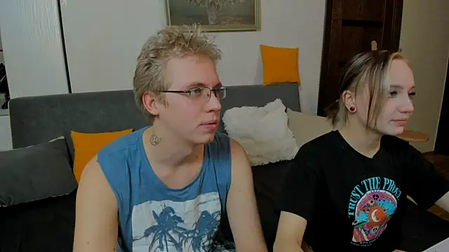 Snapshot of SammySccott chatting on 11-30-25, 07:56 SammySccott online show from 11-30-25, 07:56