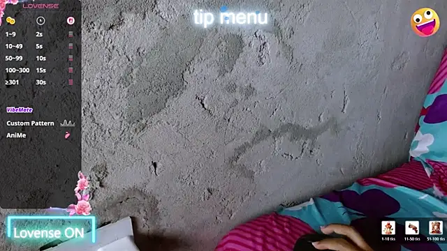 Snapshot of naomi_powel chatting on 04-15-26, 01:34 naomi powel online show from 04-15-26, 01:34