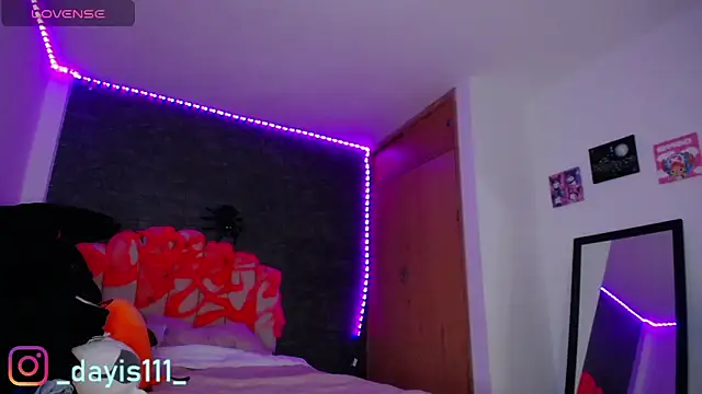 Snapshot of dayis_sweet chatting on 10-28-25, 11:51 dayis sweet online show from 10-28-25, 11:51