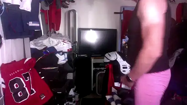 DILFJockDad87 online show from 02-07-26, 07:39