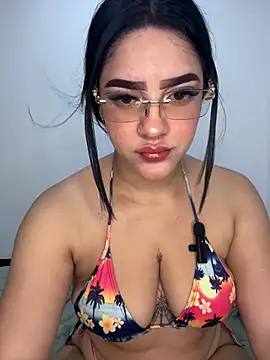 Marianacg 21 online show from 05-24-26, 02:11