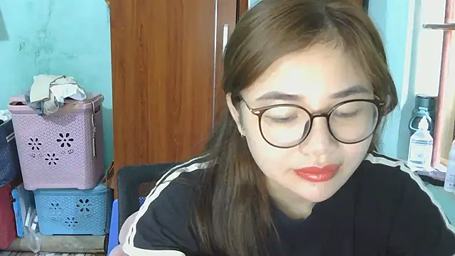 Uhem112 online show from 10-15-25, 12:55