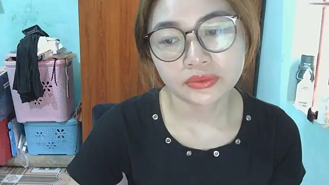 Uhem112 online show from 10-17-25, 12:47