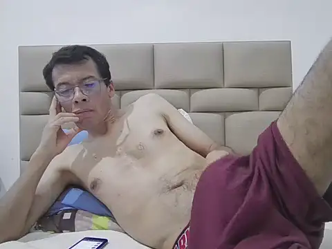 skinnylatino51 online show from 03-08-26, 12:52