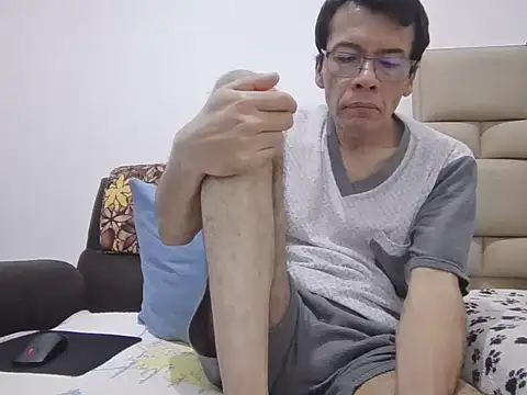 skinnylatino51 online show from 05-29-26, 12:30