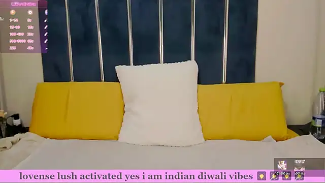 INDIANFLAME online show from 10-21-25, 07:42