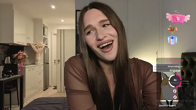 Snapshot of franzeva chatting on 06-13-26, 11:52 franzeva online show from 06-13-26, 11:52